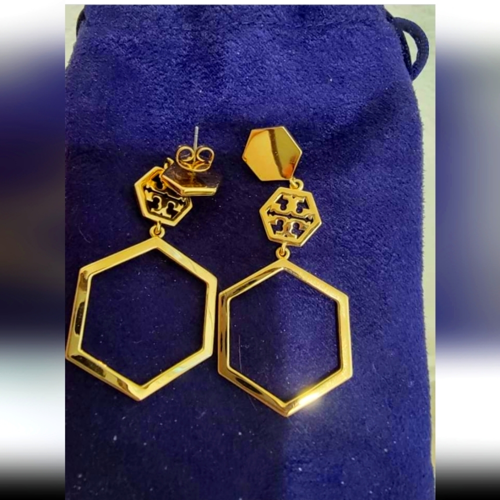 Tory Burch Dangle gold earrings. New in gift bag